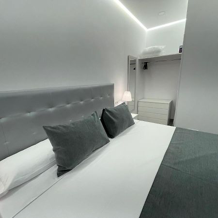 Suara Apartamentos 3 马德里 外观 照片